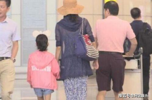 娱乐圈假期吃瓜,明星们的“吃瓜”盛宴  第2张 娱乐圈假期吃瓜,明星们的“吃瓜”盛宴  第2张